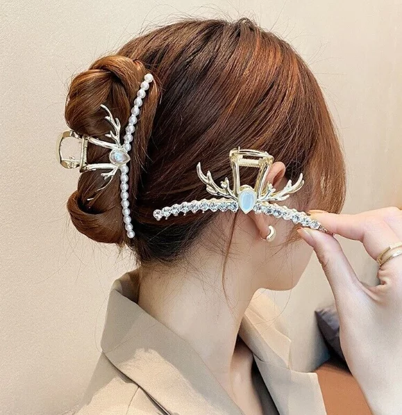 Best Hair Salon Dropshipping Products 7: Hair Accessories