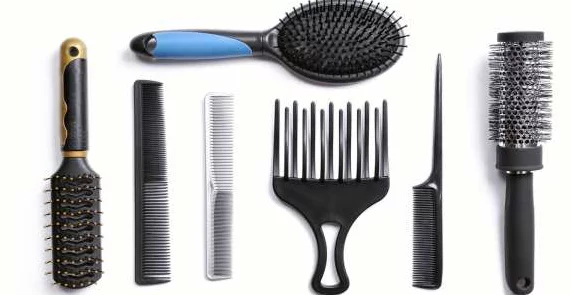 Best Hair Salon Dropshipping Products 10: Hair Brushes and Combs