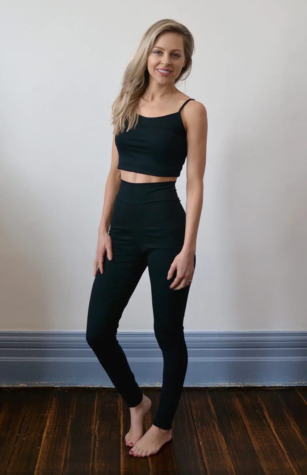 High-Waisted Leggings - For Flattering and Comfortable Fit