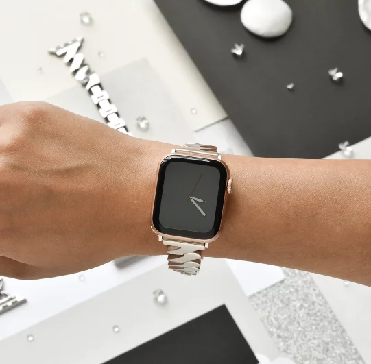 Best Jewelry Products to Dropshipping 11: Wavy Apple Watch Strap